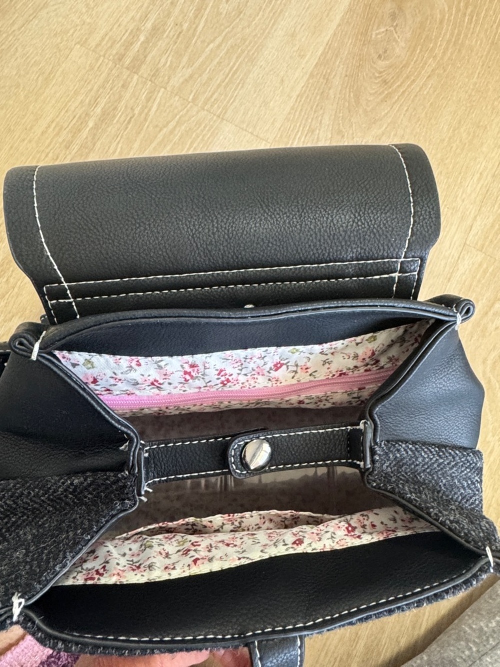Islander Black Tweed Backpack with Contrast Stitching - Picture 5 of 7